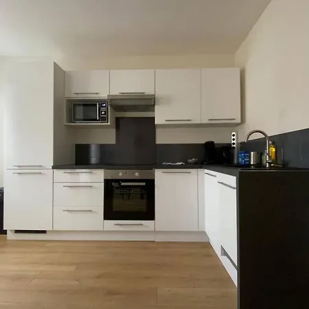 Joli T4 Avec Balcon, Place De Parking - Oradou Apartment Clermont-Ferrand